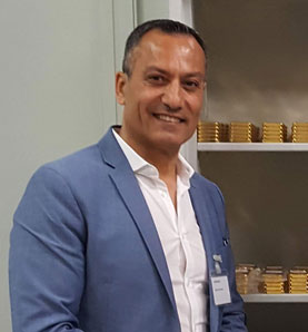 Servet Yasar
